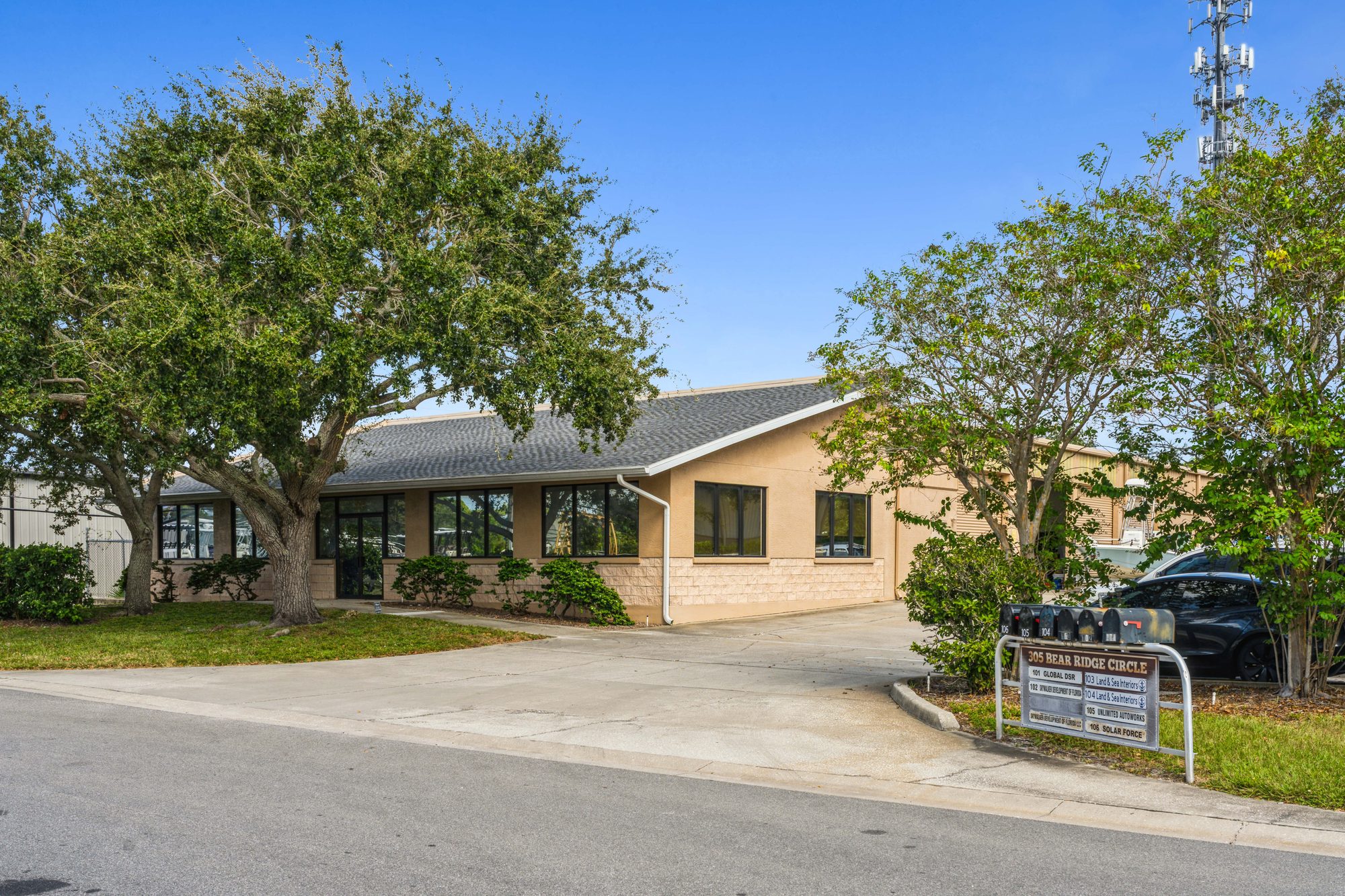 Palm Harbor Small Bay — view 2