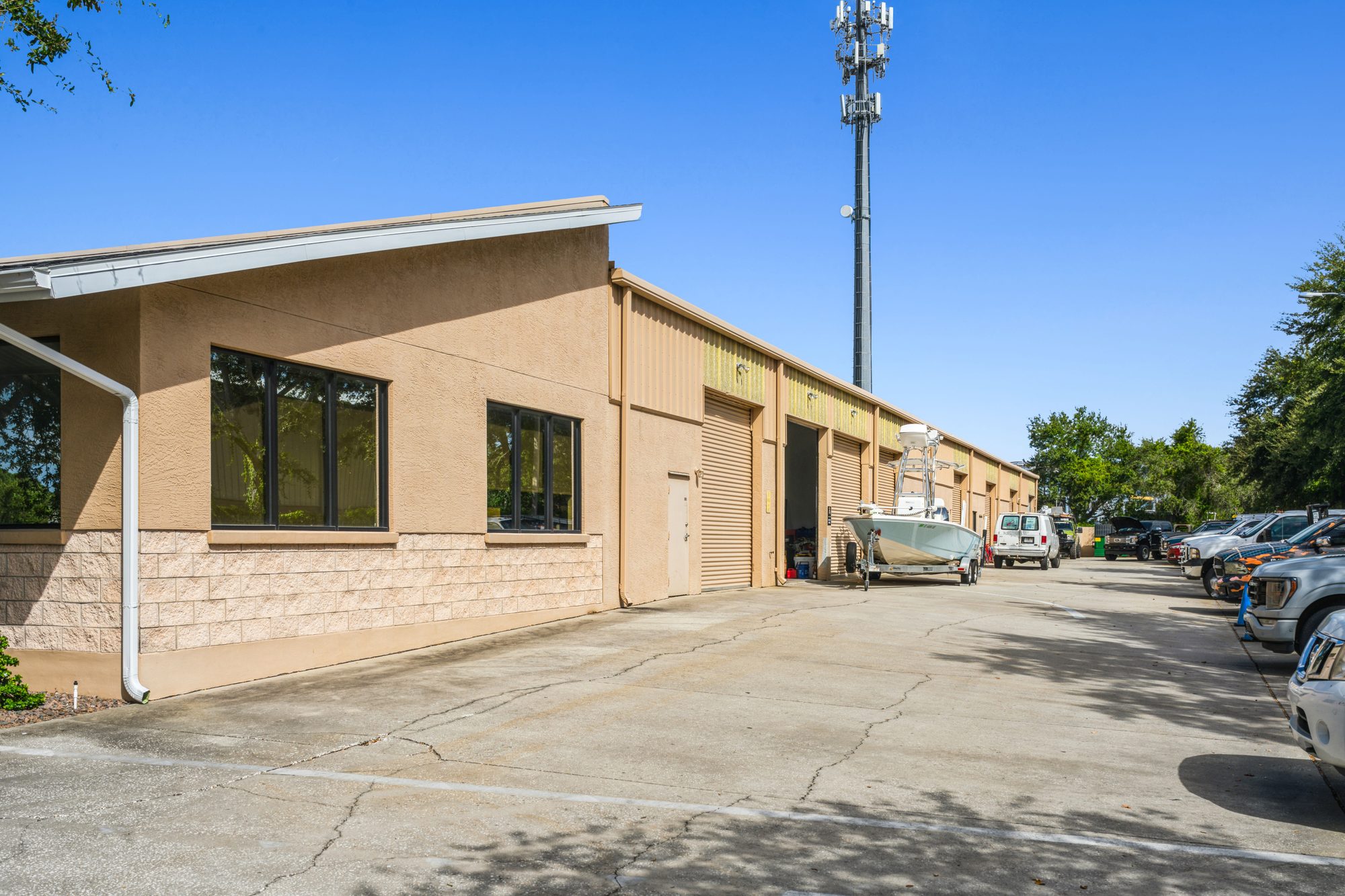 Palm Harbor Small Bay — view 3